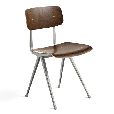 Silla Result de HAY roble ahumado y estructura beige en Moises Showroom