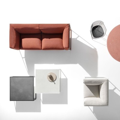 Sillón Arpa crudo de MDF Italia en Moises Showroom Sillón Arpa crudo de MDF Italia en Moises Showroom