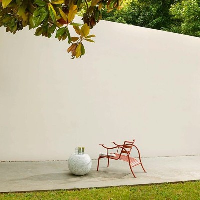 patio exterior con Silla Thinking man Capellini patio exterior con Silla Thinking man Capellini