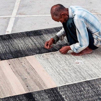 técnica Dhurrie alfombra Tres negro Nanimarquina técnica Dhurrie alfombra Tres negro Nanimarquina