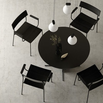 Silla con brazos Alex V2 de Omelette Editions en Moises Showroom Silla con brazos Alex V2 de Omelette Editions en Moises Showroom