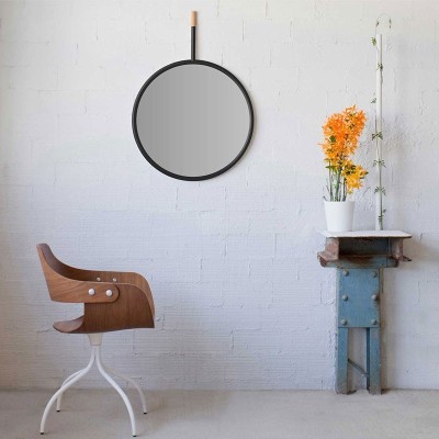 Espejo Hang Mirror negro de Omellete-Ed en Moises Showroom Espejo Hang Mirror negro de Omellete-Ed en Moises Showroom