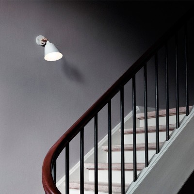 ambiente escalera Aplique de pared Bellevue AJ9 &Tradition blanco ambiente escalera Aplique de pared Bellevue AJ9 &Tradition blanco