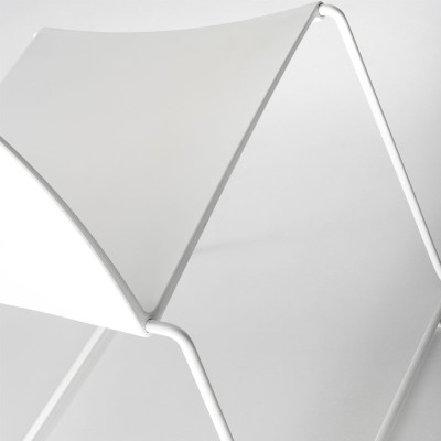 Silla M1 Outdoor de MDF Italia color blanco base barnizada blanco Silla M1 Outdoor de MDF Italia color blanco base barnizada blanco