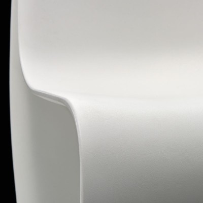 Sillón Sign Matt de MDF Italia en Moises Showroom Sillón Sign Matt de MDF Italia en Moises Showroom