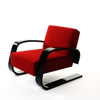 sillón 400 Tank brazos abedul lacado negro tapicería roja Artek sillón 400 Tank brazos abedul lacado negro tapicería roja Artek