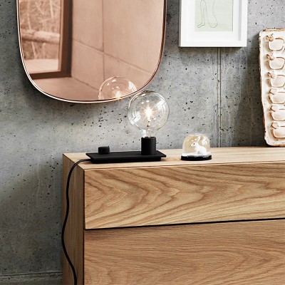 Aparador Reflect Large en roble de Muuto en Moises Showroom Aparador Reflect Large en roble de Muuto en Moises Showroom