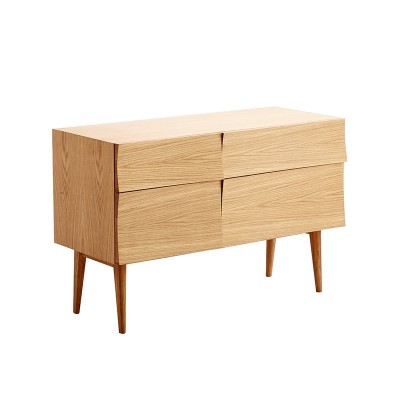 Aparador Reflect Small en roble de Muuto en Moises Showroom Aparador Reflect Small en roble de Muuto en Moises Showroom