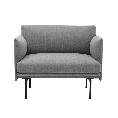 Outline Chair fauteuil avec base noire de Muuto Outline Chair fauteuil avec base noire de Muuto