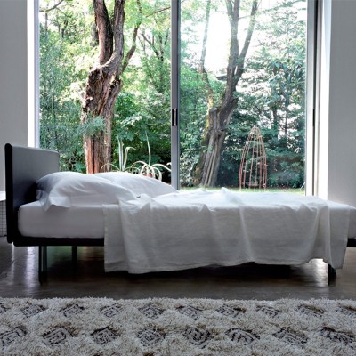 Zanotta cama Milano