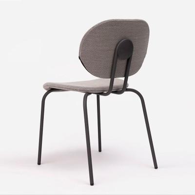 HARI upholstered chair by Ondarreta HARI upholstered chair by Ondarreta