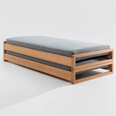 Cama apilable Guest de Zeitraum en Moises Showroom Cama apilable Guest de Zeitraum en Moises Showroom