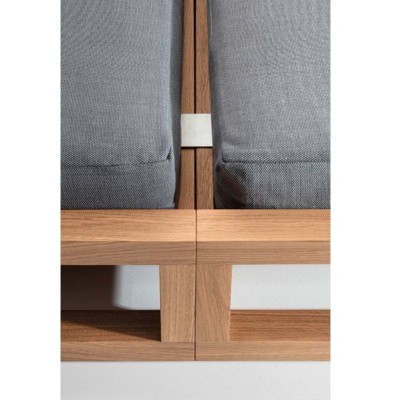 Cama apilable Guest de Zeitraum en Moises Showroom Cama apilable Guest de Zeitraum en Moises Showroom