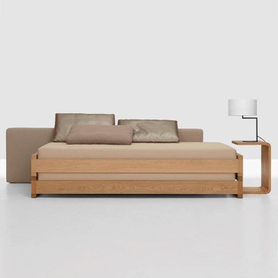 Cama apilable Guest de Zeitraum en Moises Showroom Cama apilable Guest de Zeitraum en Moises Showroom