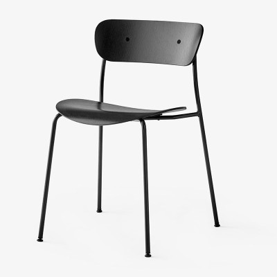 Silla Pavilion AV1 roble lacado negro &tradition