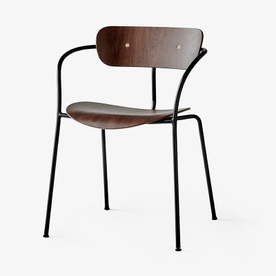 silla Pavilion con brazos &Tradition nogal silla Pavilion con brazos &Tradition nogal