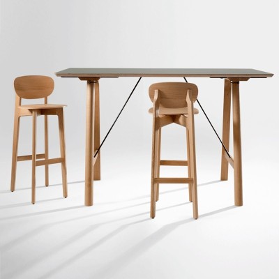 Taburete alto Zenso Bar de Zeitraum acabado roble en Moises Showroom