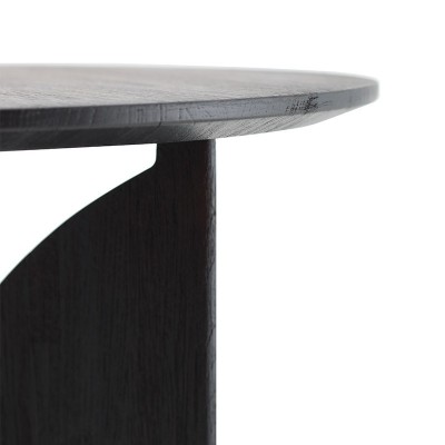 detalle teca mesa auxiliar Fin Ethnicraft