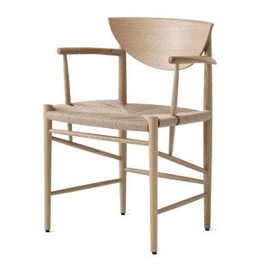 silla de comedor Drawn HM4 roble Andtradition silla de comedor Drawn HM4 roble Andtradition