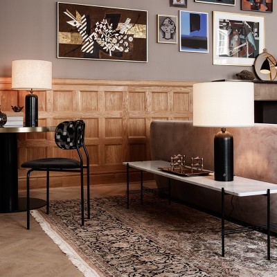 Lámpara de mesa Gravity Table Lamp de Gubi Lámpara de mesa Gravity Table Lamp de Gubi