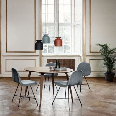 Mesa de comedor Gubi Dining table round 120 cm nogal en Moises Showroom Mesa de comedor Gubi Dining table round 120 cm nogal en Moises Showroom