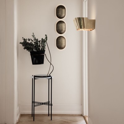 Aplique 9464 Wall Lamp de Gubi en Moises Showroom Aplique 9464 Wall Lamp de Gubi en Moises Showroom