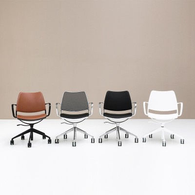 colección sillas Gas giratoria con ruedas Stua colección sillas Gas giratoria con ruedas Stua