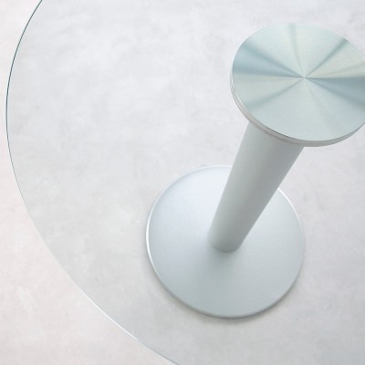 detalle tapa vidrio transparente mesa Zero Stua