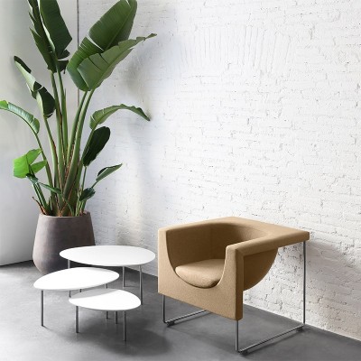 ambiente interior butaca Nube Stua tapizada textil pata cromo ambiente interior butaca Nube Stua tapizada textil pata cromo