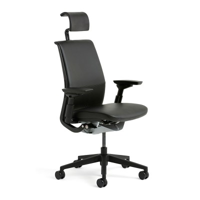 Silla Think con reposacabezas de Steelcase en Moises Showroom Silla Think con reposacabezas de Steelcase en Moises Showroom
