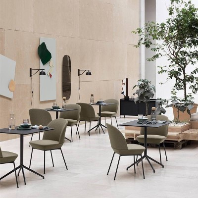 Silla Oslo de Muuto tapicería Ocean 21 en Moises Showroom Silla Oslo de Muuto tapicería Ocean 21 en Moises Showroom