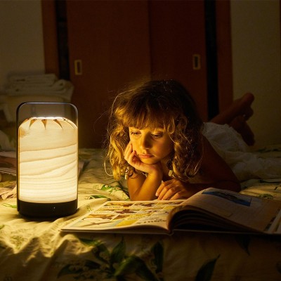 ambiente nocturno niña leyendo lámpara portátil Mini chou Luzifer ambiente nocturno niña leyendo lámpara portátil Mini chou Luzifer