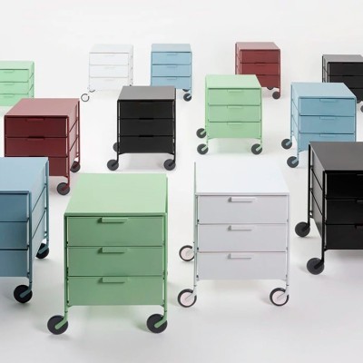Cajonera Mobil Mat de Kartell en Moises Showroom Cajonera Mobil Mat de Kartell en Moises Showroom