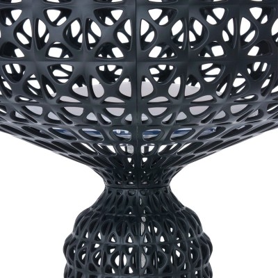 Lámpara de suelo Kabuki negro de Kartell en Moises Showroom