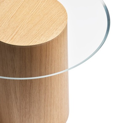 detalle Mesa auxiliar Stub roble lacado Fritz Hansen detalle Mesa auxiliar Stub roble lacado Fritz Hansen