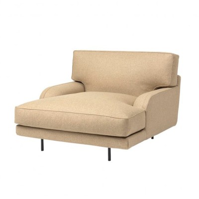 Sillón Flaneur Lounge chair de Gubi en Moises Showroom Sillón Flaneur Lounge chair de Gubi en Moises Showroom