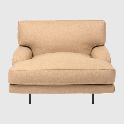 Flaneur Lounge chair black base de Gubi en Moises Showroom Flaneur Lounge chair black base de Gubi en Moises Showroom