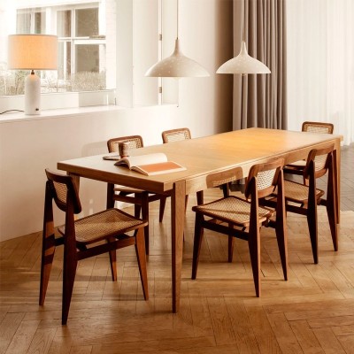 Mesa S-table roble de Gubi en Moises Showroom Mesa S-table roble de Gubi en Moises Showroom