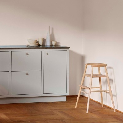 cocina con silla alta ND54 Carl Hansen cocina con silla alta ND54 Carl Hansen