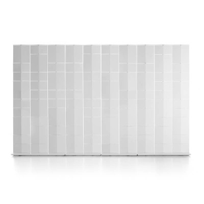 Separador Divide It de MDF Italia en Moises Showroom Separador Divide It de MDF Italia en Moises Showroom