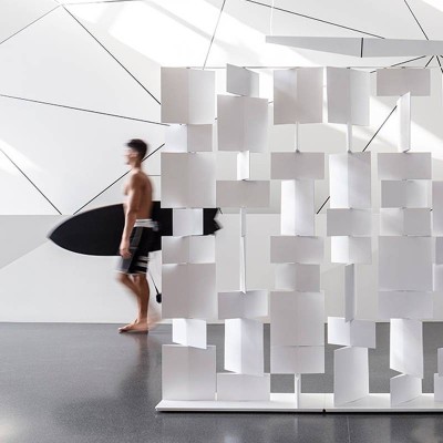 Separador Divide It de MDF Italia en Moises Showroom Separador Divide It de MDF Italia en Moises Showroom
