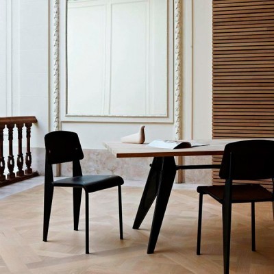 EM Table Table en bois massif - Vitra EM Table Table en bois massif - Vitra