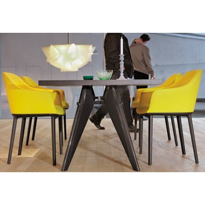 EM Table Table en bois massif - Vitra EM Table Table en bois massif - Vitra