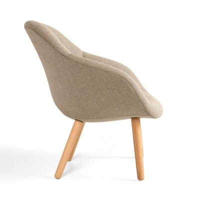 About a Lounge AAl82 soft da HAY en Moises Showroom About a Lounge AAl82 soft da HAY en Moises Showroom