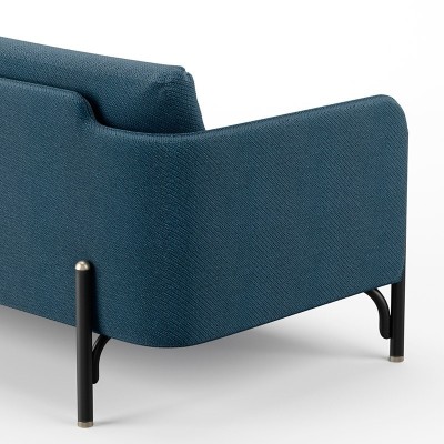 detalle respaldo sofá Jannis 2 plazas GTV Thonet Vienna detalle respaldo sofá Jannis 2 plazas GTV Thonet Vienna