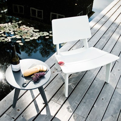 butaca y mesa de exterior Loll Designs butaca y mesa de exterior Loll Designs