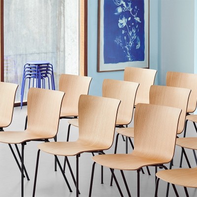 Silla Vico Duo de Fritz Hansen en Moises Showroom Silla Vico Duo de Fritz Hansen en Moises Showroom