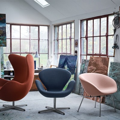 Butaca Pot de Fritz Hansen en Moises Showroom Butaca Pot de Fritz Hansen en Moises Showroom
