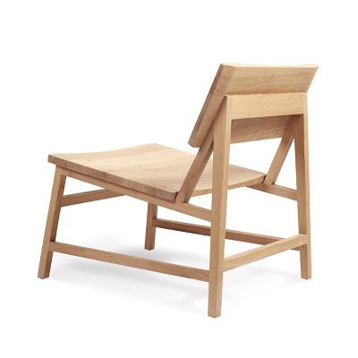 Butaca N2 de Ethnicraft en Moises Showroom Butaca N2 de Ethnicraft en Moises Showroom
