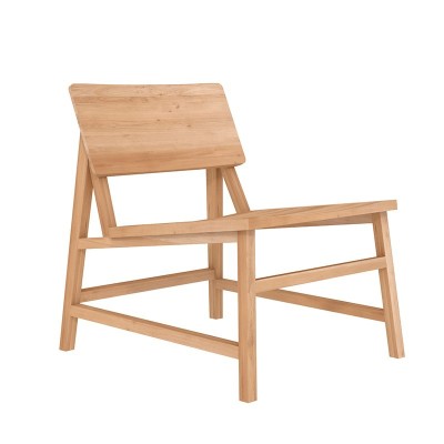 Butaca N2 de Ethnicraft en Moises Showroom Butaca N2 de Ethnicraft en Moises Showroom